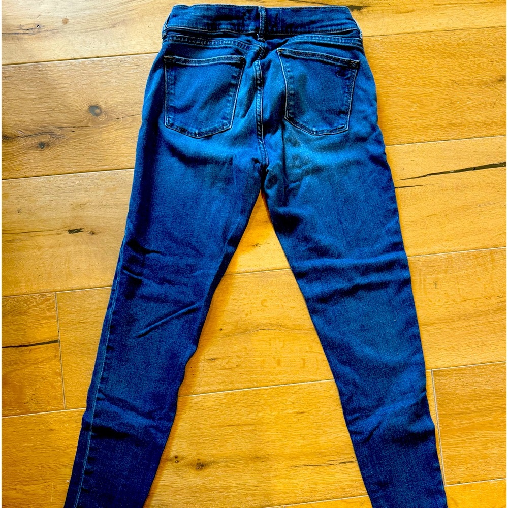DL1961 Maternity jeans in excellent condition.